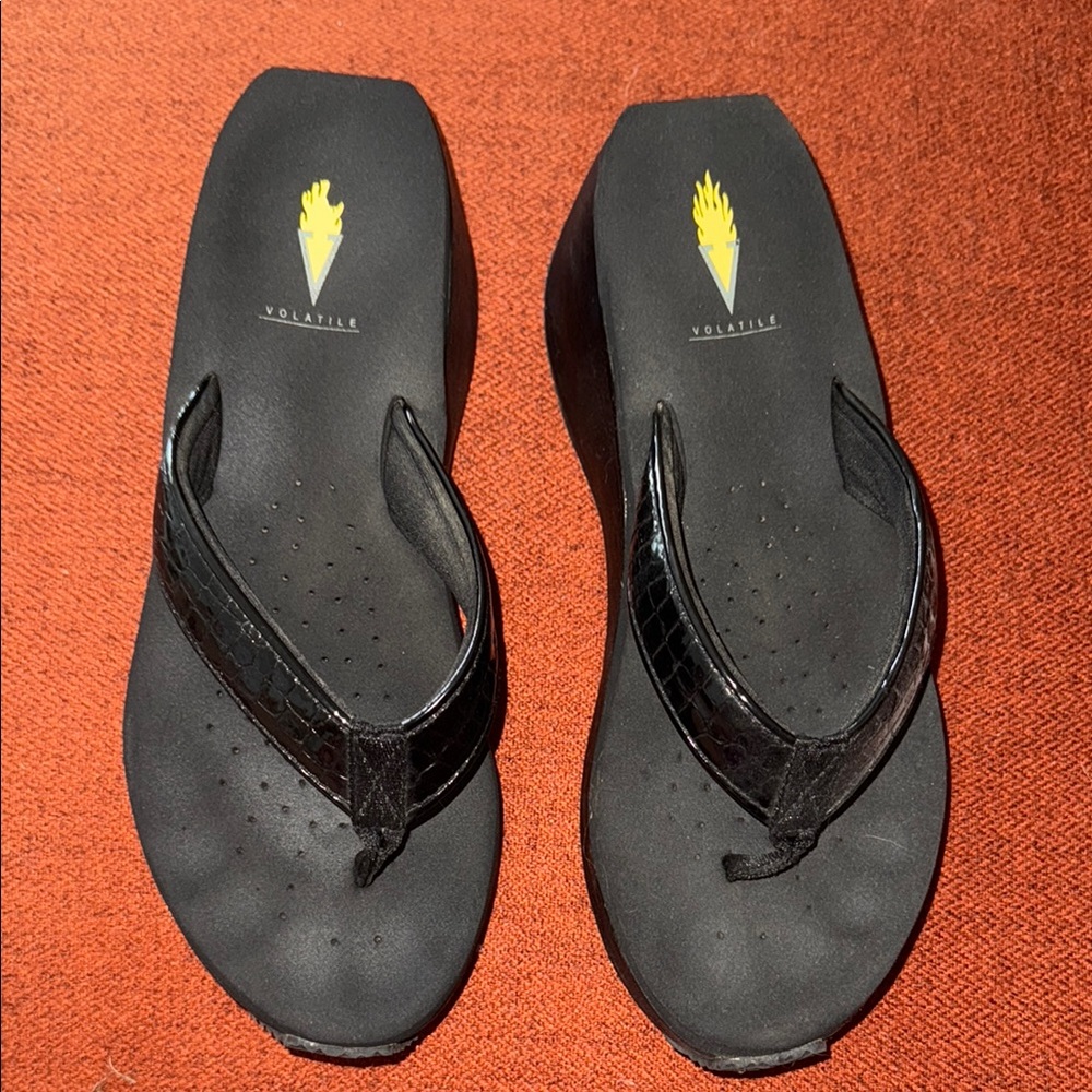 Volatile Black Wedge Sandals